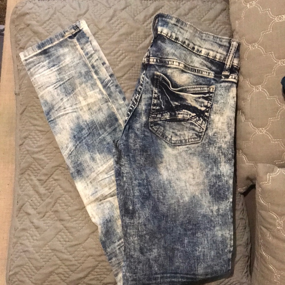 Skinny jeans